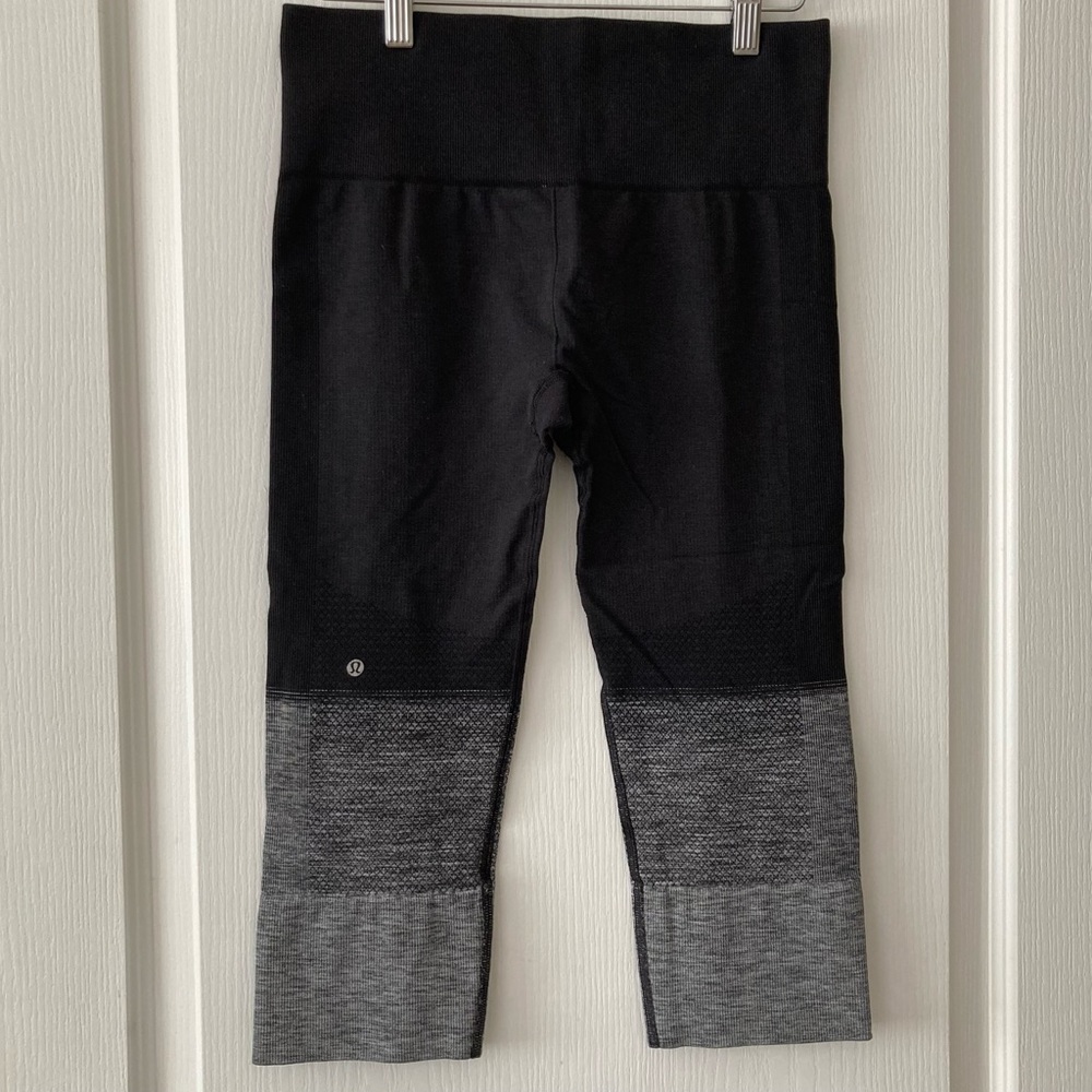 LULULEMON EBB TO STREET OMBRE CROPS YOGA LEGGINS